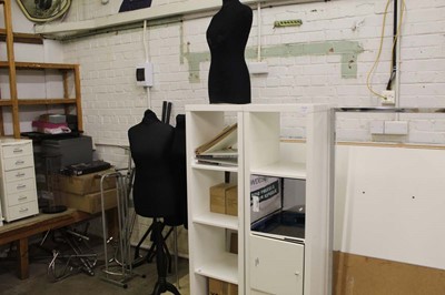 Lot 339 - Pallet of coat hangers, glass shelving, 8...