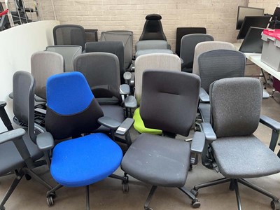 Lot 294 - Approx 25 various office chairs (mostly...