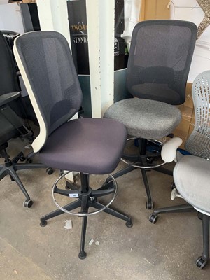 Lot 299 - 2 assorted draughtsman's chairs