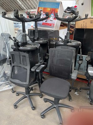 Lot 301 - 7 Torasen black mesh and black cloth seated...