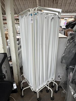 Lot 324 - 2 medical type folding privacy screens