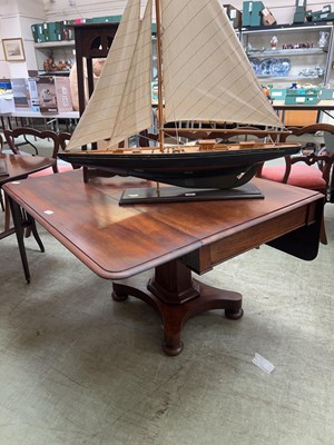 Lot 57 - Late Victorian mahogany Pembroke table with...