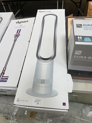 Lot 75 - A boxed Dyson AM07 tower fan (unchecked)