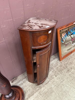 Lot 40 - A late Victorian bow fronted wall mounted...