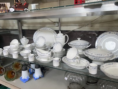 Lot 306 - A shelf containing a large quantity of...