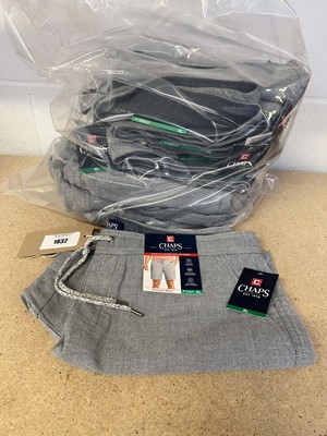 Lot 1832 - Approx. 14 men's Chaps stretch Oxford pull on...
