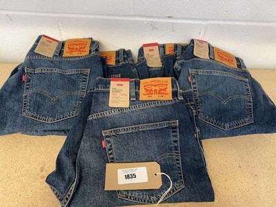 Lot 1835 - x5 pairs of Levi Strauss & Co 445 athletic...