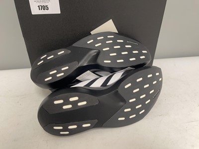 Lot Adidas UK9.5 adizero evo sl m trainers in...