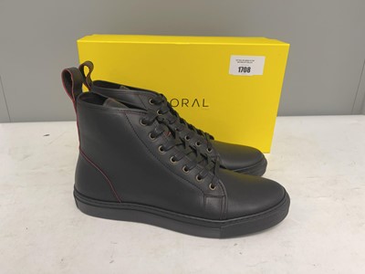 Lot Goral UK10.5 smugs blood core shoes in black -...