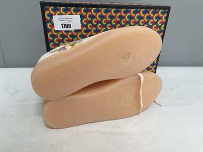 Lot Kurt Geiger EU40 crystal toecap leather print...