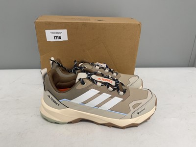 Lot Adidas UK9 terrex skychaser AX5 GTX trainers...