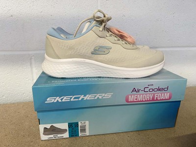 Lot 1877 - Boxed pair of ladies Skechers skech-lite air...