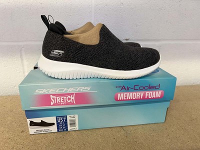 Lot 1879 - Boxed pair of ladies Skechers ultra flex air...
