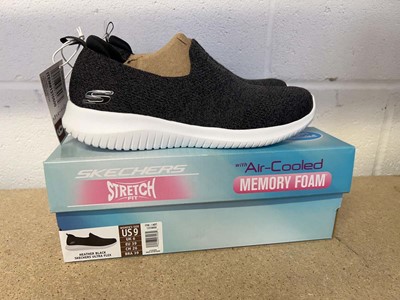 Lot 1880 - Boxed pair of ladies Skechers ultra flex air...