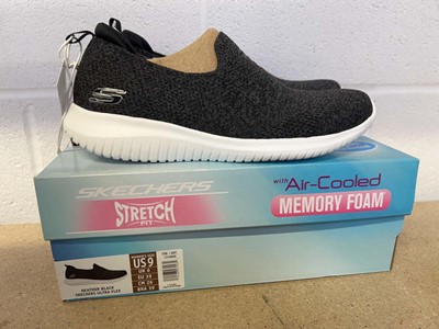Lot 1883 - Boxed pair of ladies Skechers ultra flex air...
