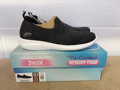 Lot 1884 - Boxed pair of ladies Skechers ultra flex air...