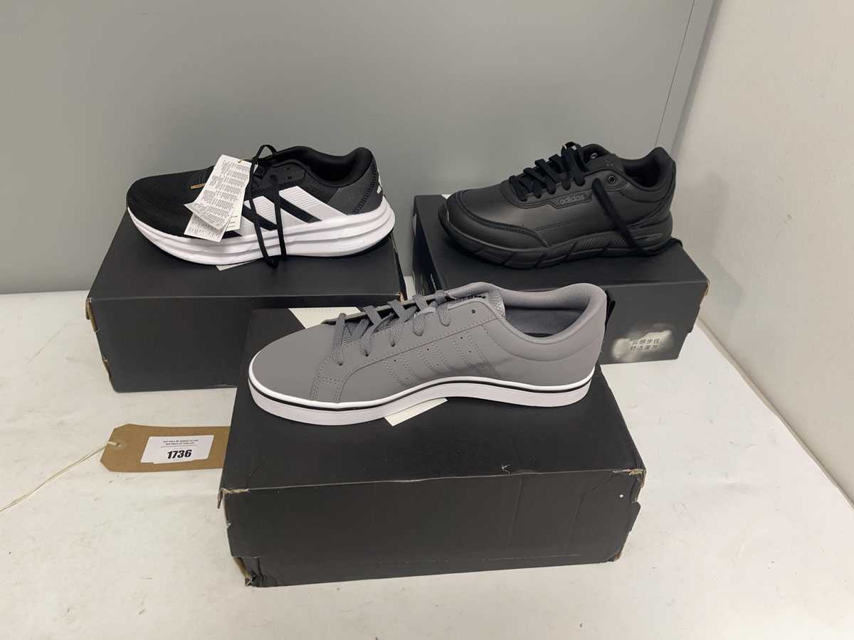 Lot 3x Boxed pairs of Adidas trainers in various...