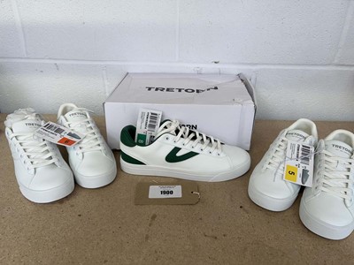 Lot 1900 - x1 boxed & x2 unboxed pairs of Tretorn...