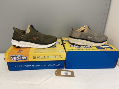 Lot 2x Boxed pairs of Sketchers max cushioning...