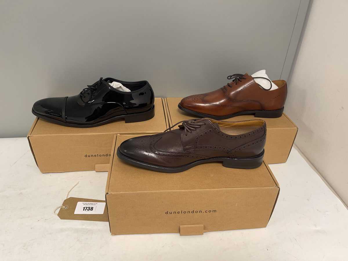 Lot 3x Boxed pairs of Dune men's shoes in various...