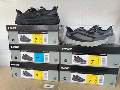 Lot 1911 - X5 boxed pairs of Hi-Tec trainers - size UK 7