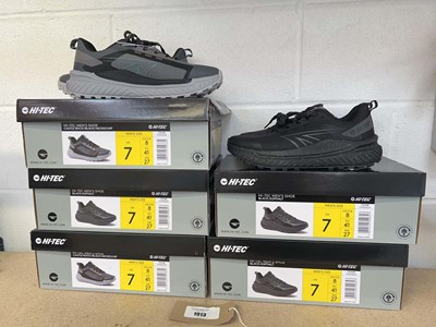 Lot 1913 - X5 boxed pairs of Hi-Tec trainers - size UK 7 & 9