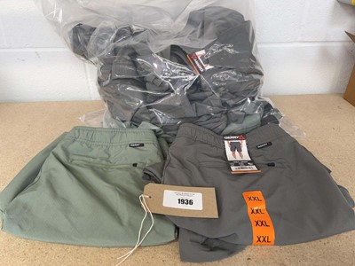 Lot 1936 - Approx. 15 men's Gerry trail shorts