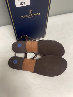 Lot Fairfax & Favor England UK9 st ives sandal in...