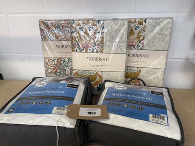 Lot 1965 - x3 Morris & Co super king cotton duvet sets...