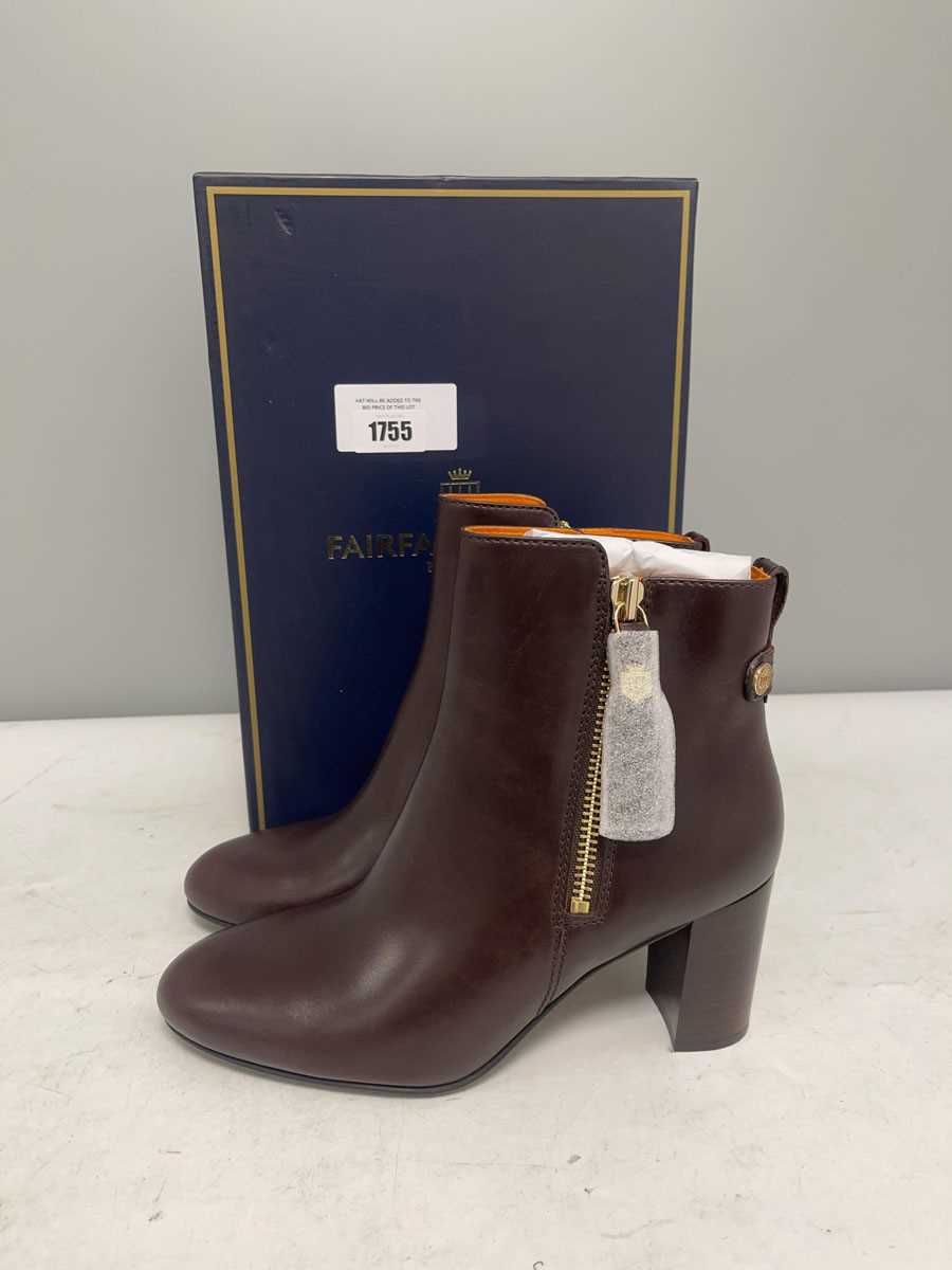 Lot Fairfax & Favor England UK9 oakham ankle boots...