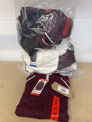 Lot 1978 - Approx. 15 Mondetta pique club wide leg...