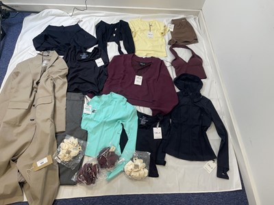 Lot T/ALA clothing