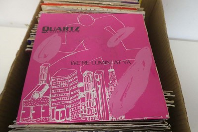Lot 3 boxes containing a large quantity of 7"...