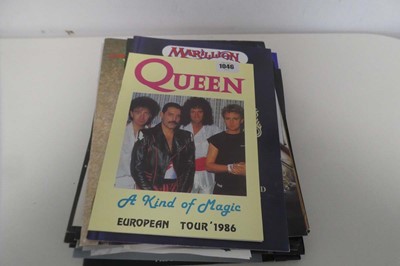 Lot Quantity of concert programmes to include...