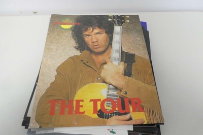 Lot Quantity of concert programmes to include...
