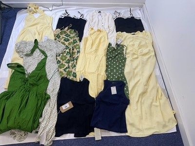 Lot NoBody's Child clothing