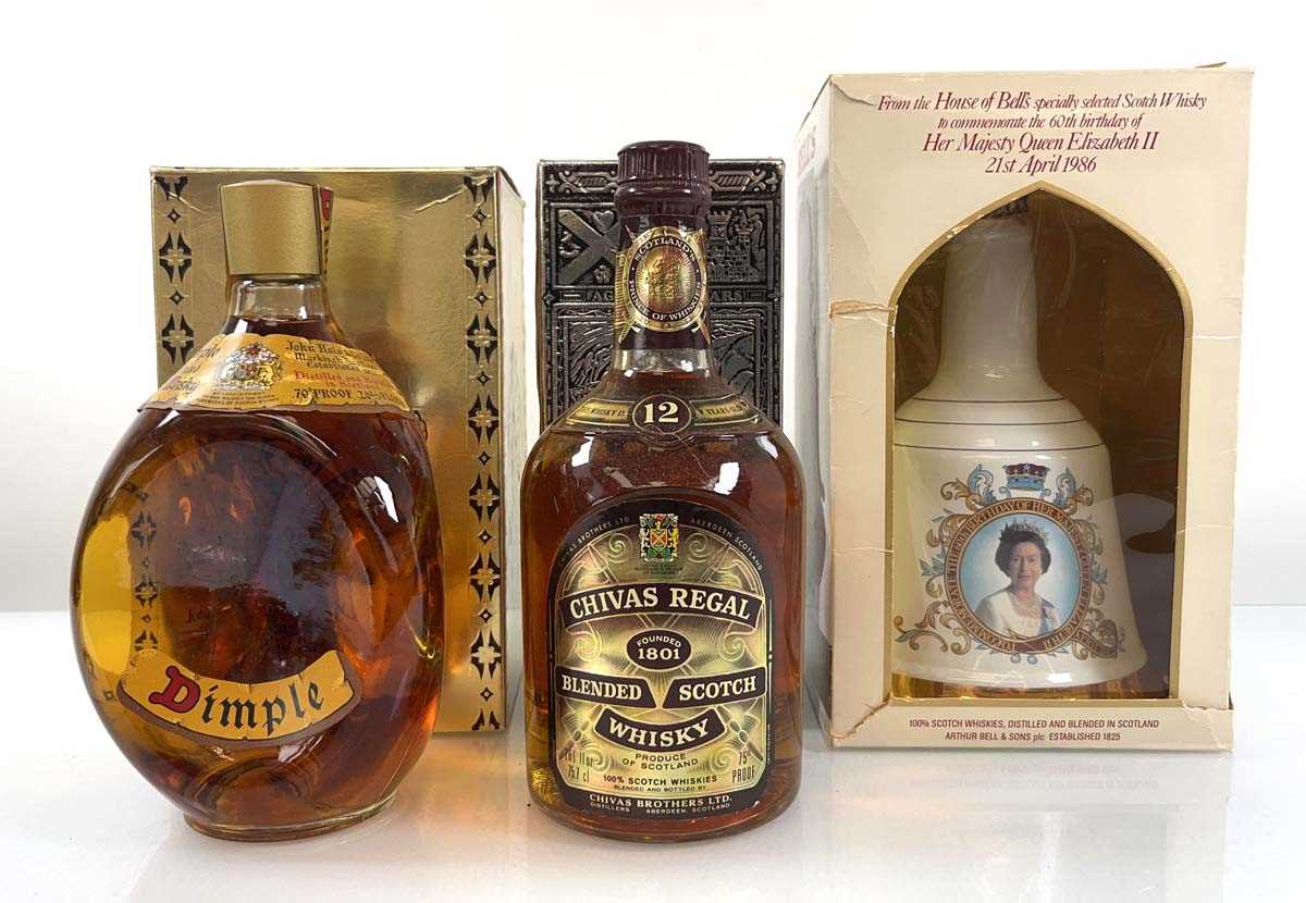 Lot 5 - 3 bottles of blended Scotch Whisky, 1x John...