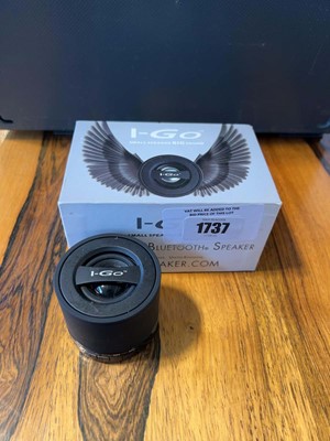 Lot 1737 - I-GO small wireless bluetooth speaker