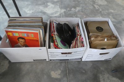 Lot 1086 - 3 Boxes of vinyl albums and 78s and 70 singles...
