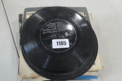 Lot 1067 - Small selection of 7" singles and flexi discs...