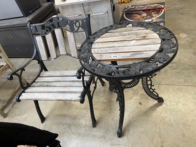 Lot 2138 - Decorative wrought iron grape vine decoration...