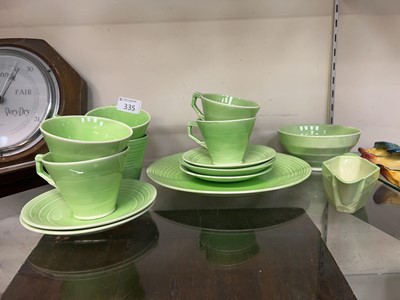 Lot 335 - A selection of green art deco style tea...