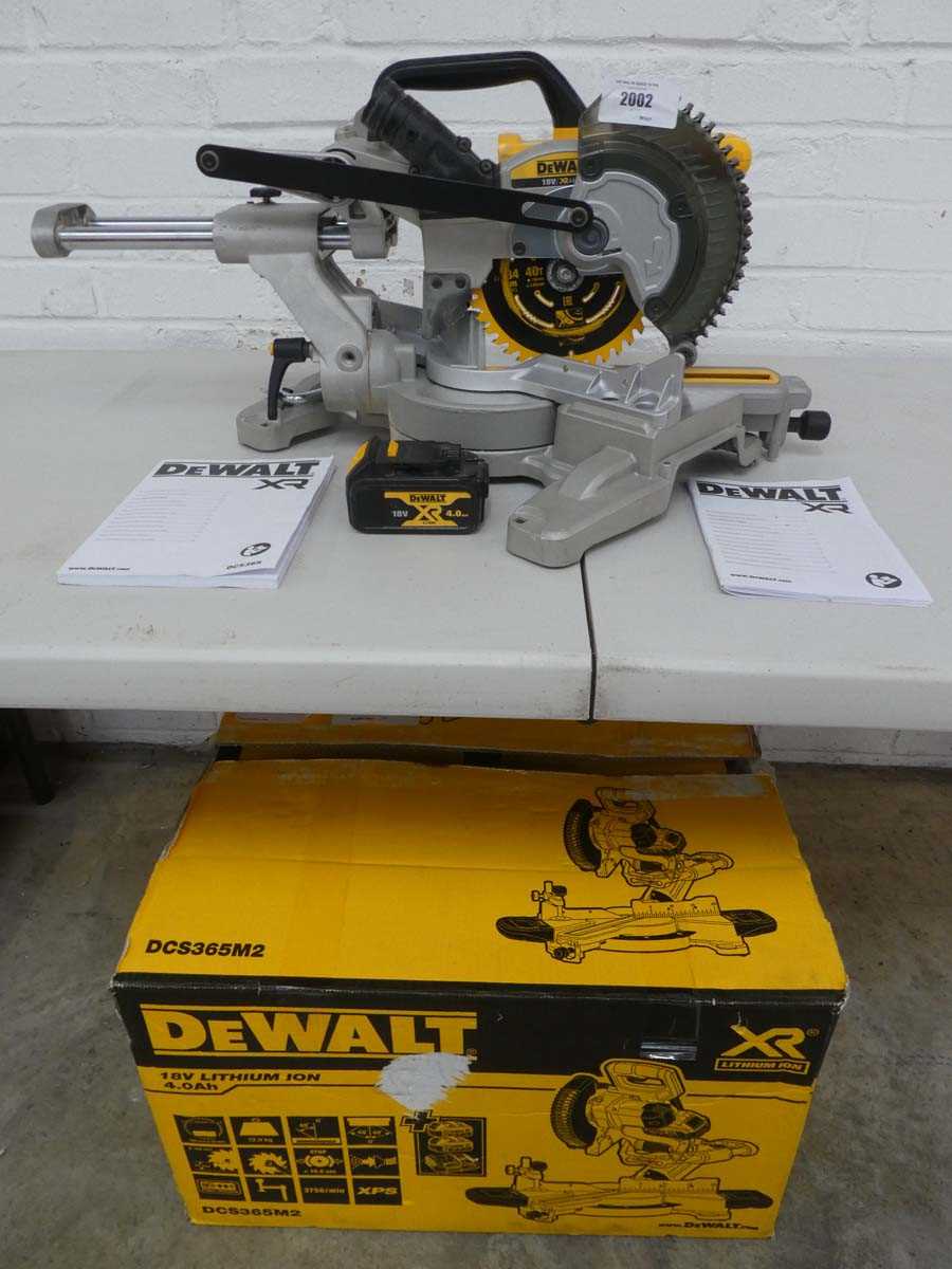 Lot A Dewalt DCS365M2 184mm 18V cordless single...