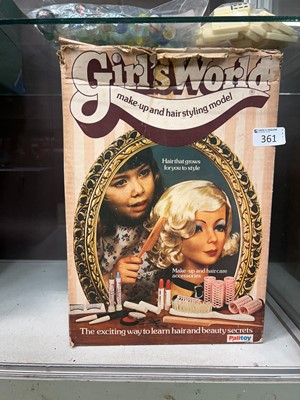 Lot 361 - A boxed Girlsworld make up and hair-styling model