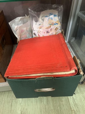 Lot 370 - A carton containing an assortment of stamps -...