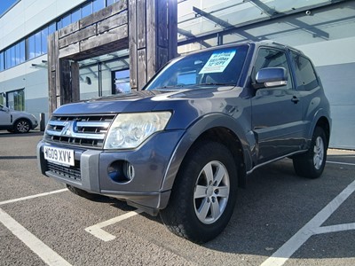 Lot (WG09 XVV) 2009 Mitsubishi Shogun 4Work DI-D...