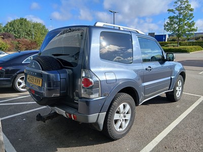 Lot (WG09 XVV) 2009 Mitsubishi Shogun 4Work DI-D...