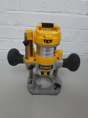 Lot A cased Dewalt DCW600 type 2 18v XR brushless...