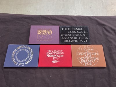 Lot 425 - Five cased sets of British collectors currency...