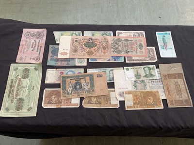 Lot 436 - A sleeve containing an assortment of paper...